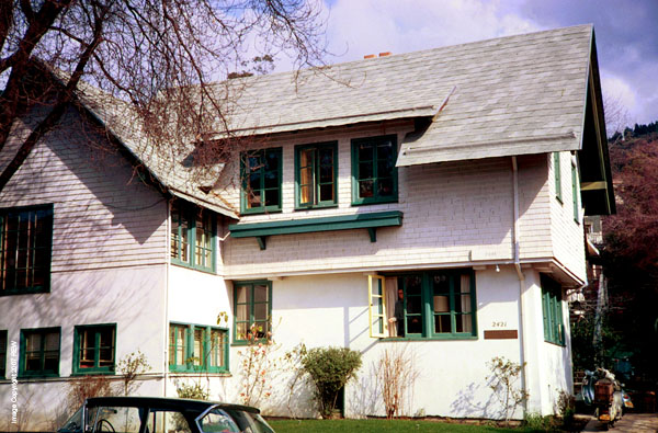Tellefsen_Hall